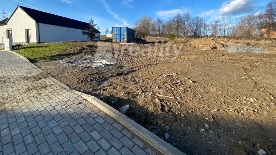 Prodej pozemky pro bydlení, 718 m² - Puklice - Studénky