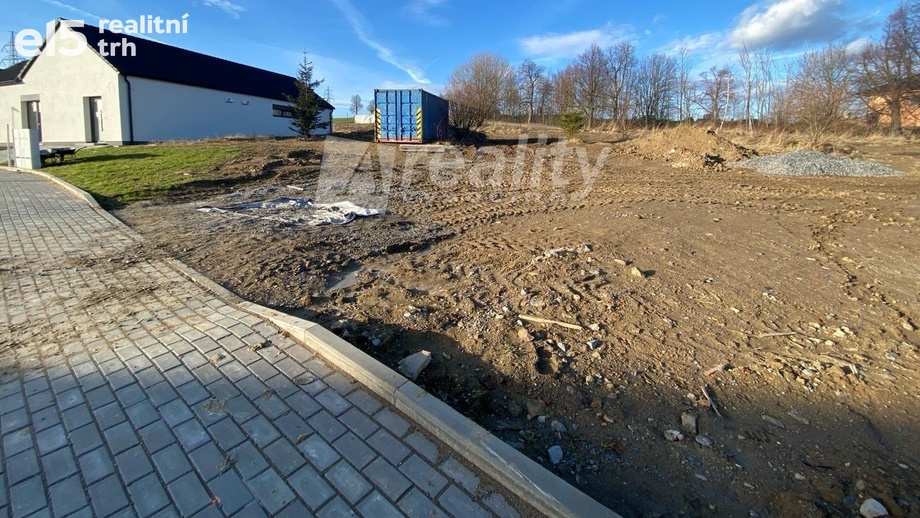 Prodej pozemky pro bydlení, 718 m² - Puklice - Studénky