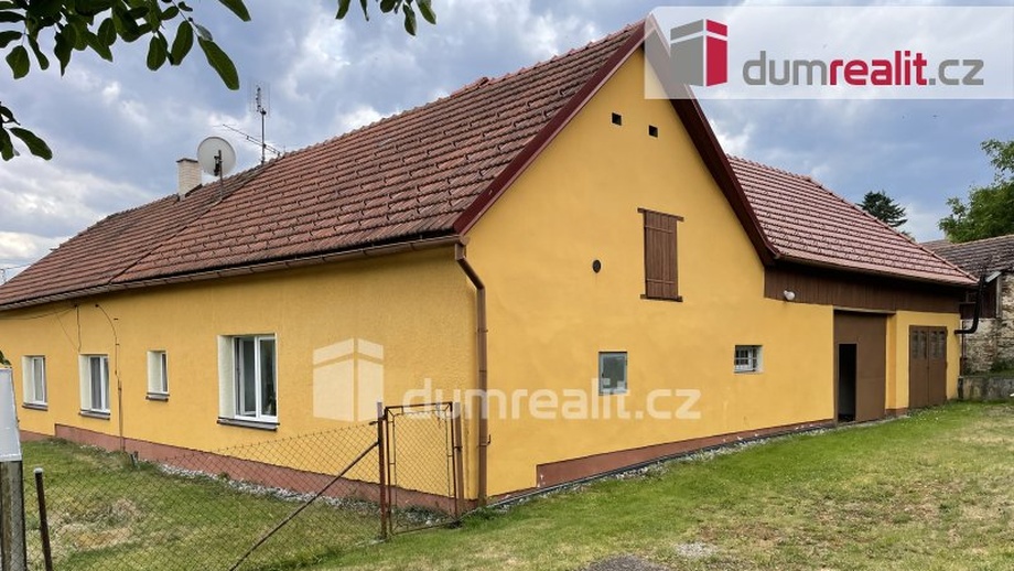 Prodej zemědělská usedlost, 550 m² - Moraveč