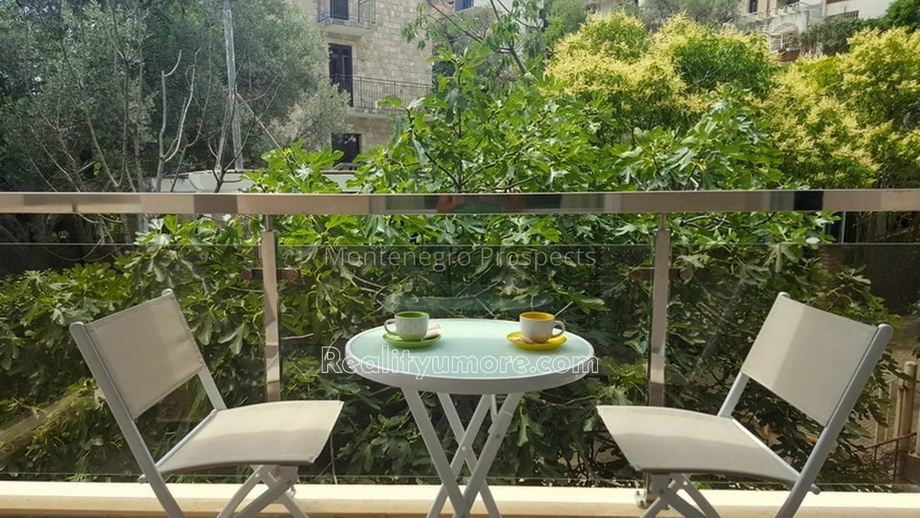 Prodej byty 3+kk, 58 m² - Bečići
