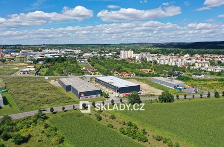 Pronájem skladu 4 000 m², Znojmo