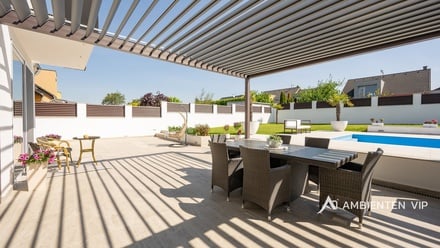 Prodej rodinného domu 320 m², Moravany