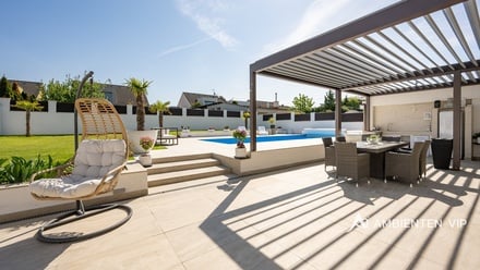 Prodej rodinného domu 320 m², Moravany