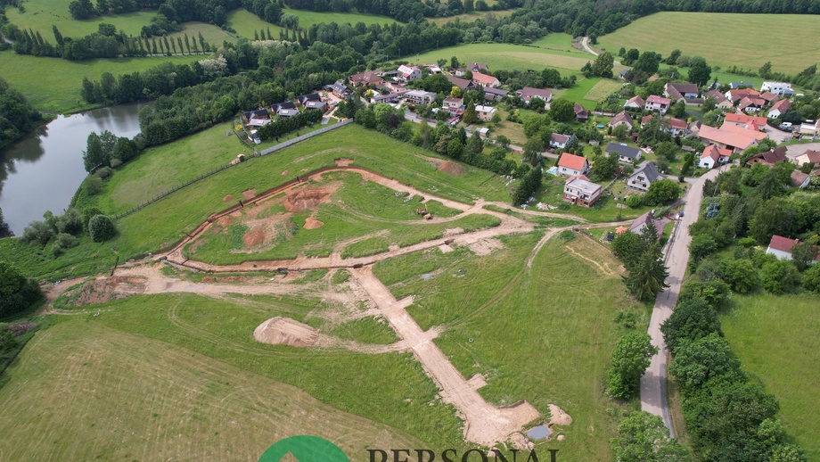 Prodej stavebního pozemku 1 034 m², Prosenická Lhota - Suchdol