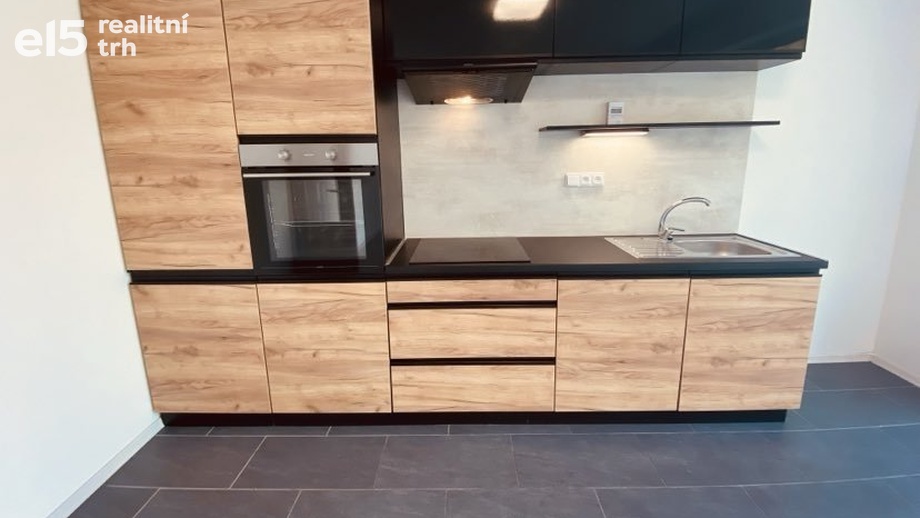 Pronájem byty 4+kk, 100 m² - Polná