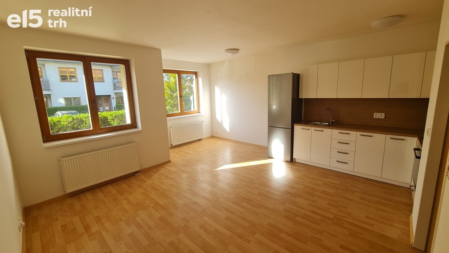 Pronájem bytu 3+kk 61 m², Rudná
