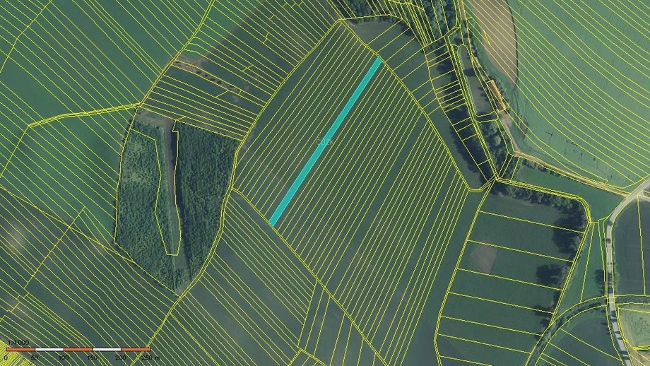 Prodej pole 3 381 m², Násedlovice