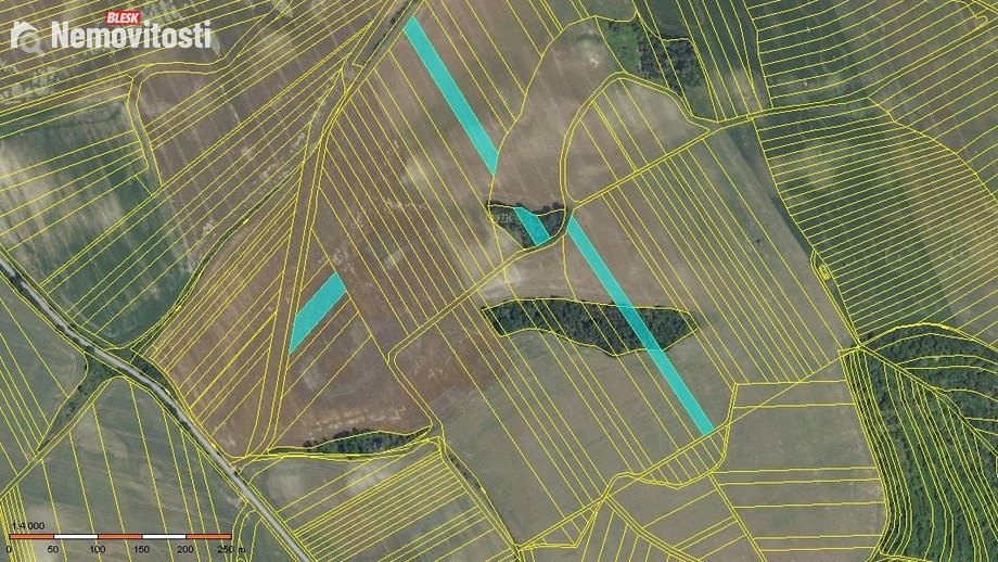 Prodej pole 2 467 m², Hýsly