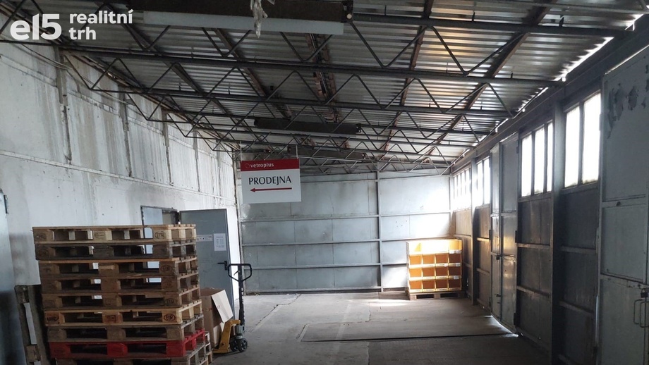 Pronájem skladu 2 400 m², Hradec Králové - Pražské Předměstí