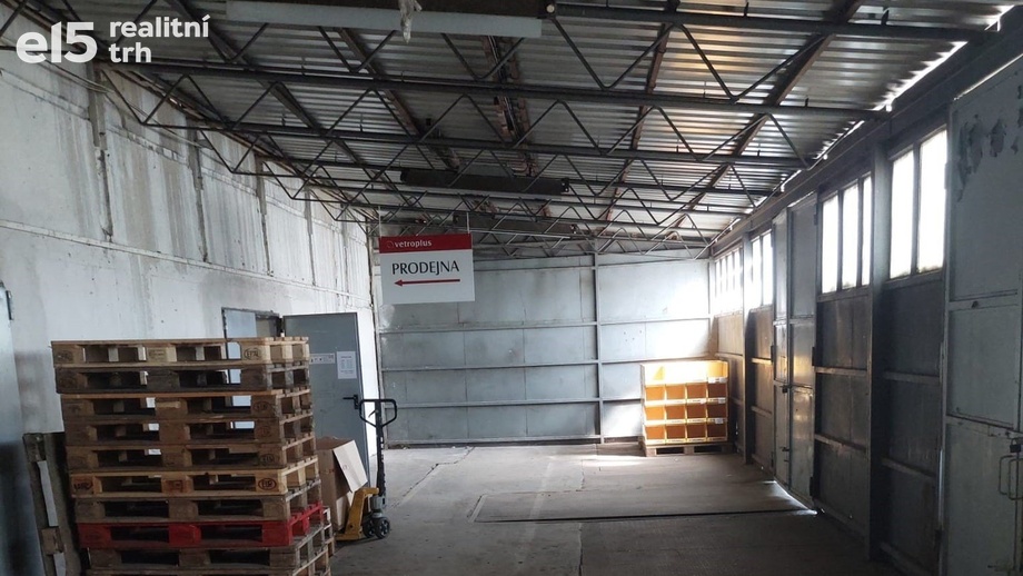 Pronájem sklady, 2 400 m² - Hradec Králové - Pražské Předměstí