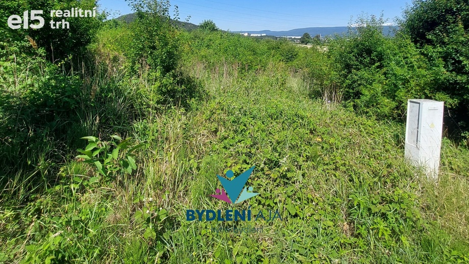 Prodej stavebního pozemku 780 m², Modlany - Kvítkov