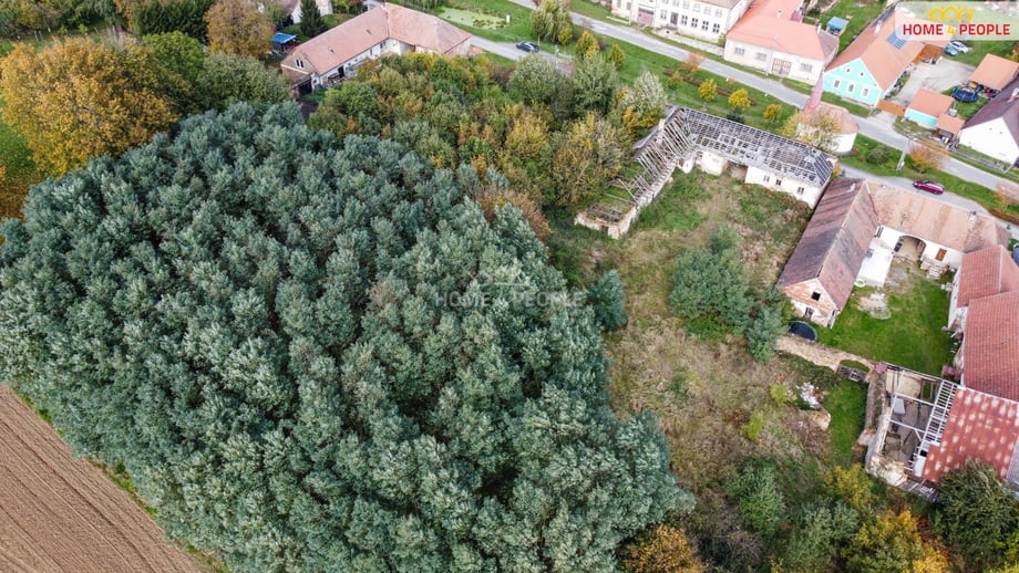 Prodej zemědělská usedlost, 520 m² - Dešná - Chvalkovice