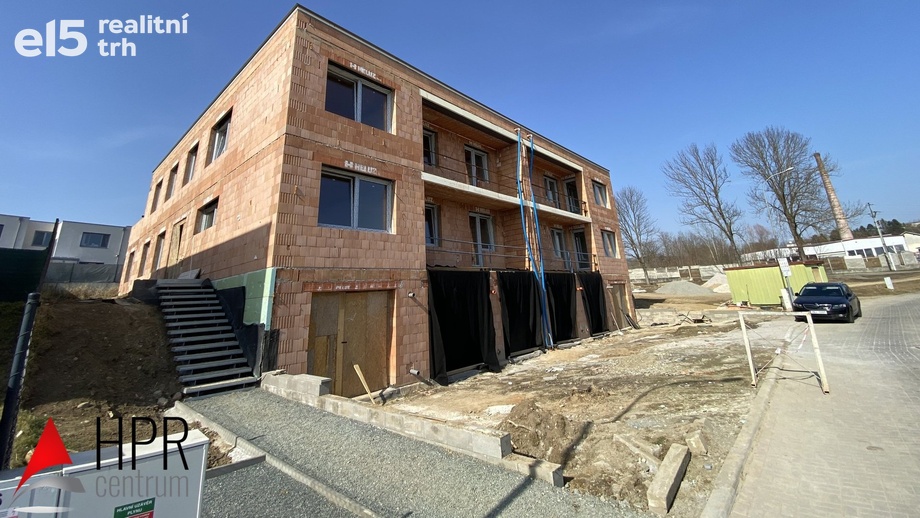 Prodej byty 1+kk, 44 m² - Ivančice