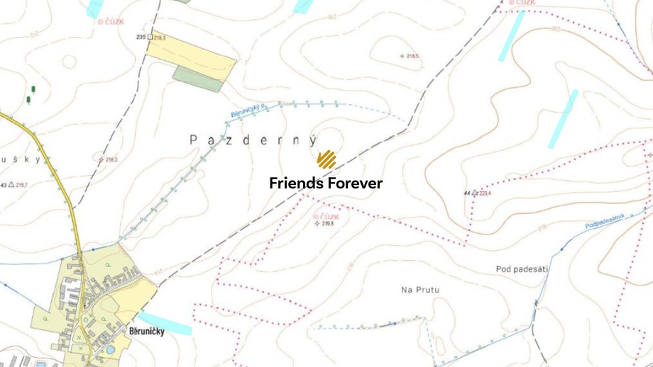 Prodej podílu 1/4 pole 6 302 m², Běrunice - Běruničky