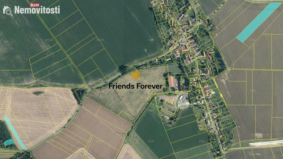 Prodej pole 21 231 m², Kněžice