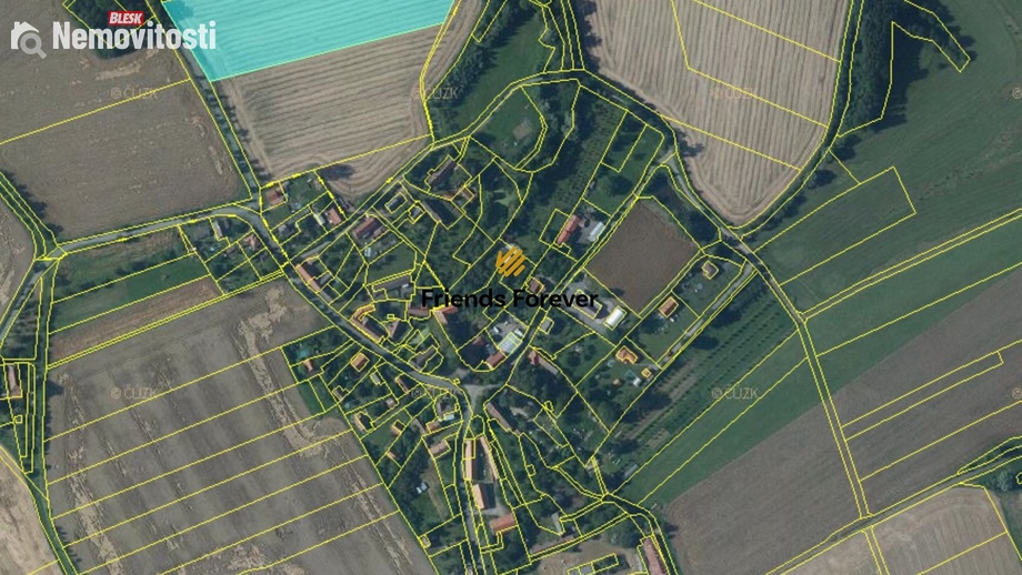 Prodej pole 11 865 m², Zvěstovice