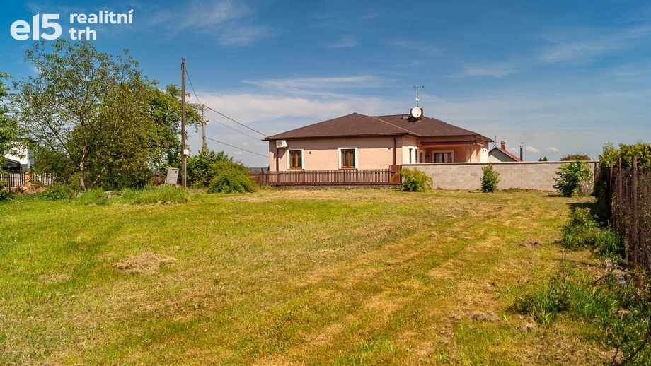 Prodej stavebního pozemku 1 080 m², Orlová