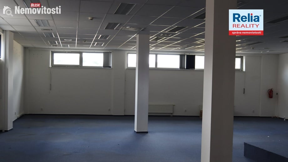 Pronájem kanceláře 262 m², Liberec III-Jeřáb