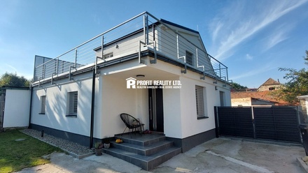 Prodej rodinného domu 195 m², Hřivice - Touchovice