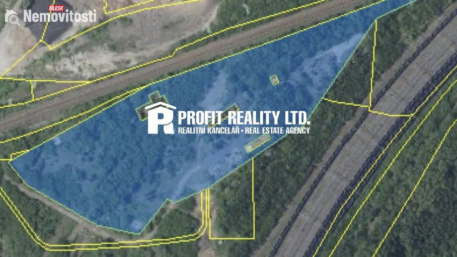 Prodej komerčního pozemku 32 450 m², Most - Komořany