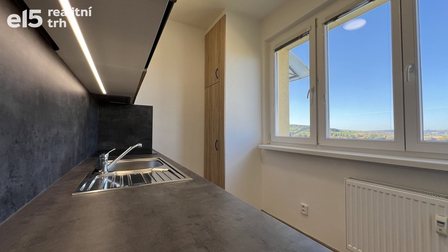 Prodej byty 3+1, 67 m² - Zlín - Malenovice