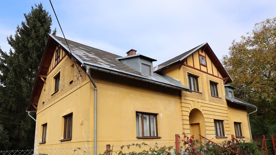 Prodej rodinného domu 339 m², Mladé Buky