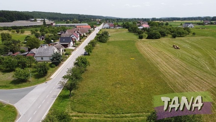 Prodej stavebního pozemku 984 m², Tetín