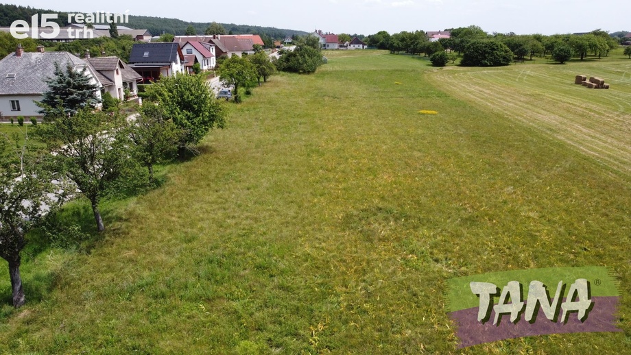 Prodej stavebního pozemku 984 m², Tetín