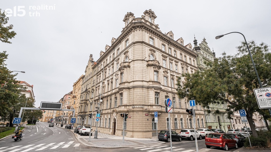 Pronájem kanceláře, 187 m² - Praha - Smíchov