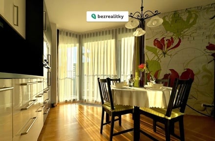 Prodej bytu 3+kk 88 m², Praha 3