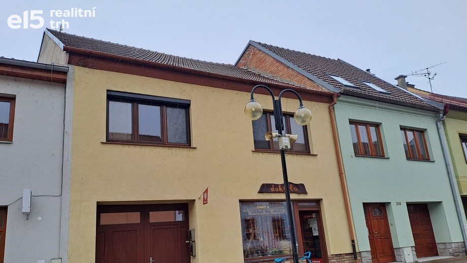 Prodej rodinné domy, 265 m² - Slavkov u Brna
