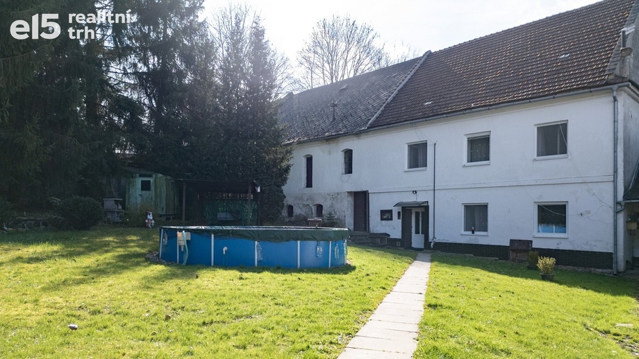 Prodej podílu 1/2 rodinné domy, 140 m² - Jaroměřice