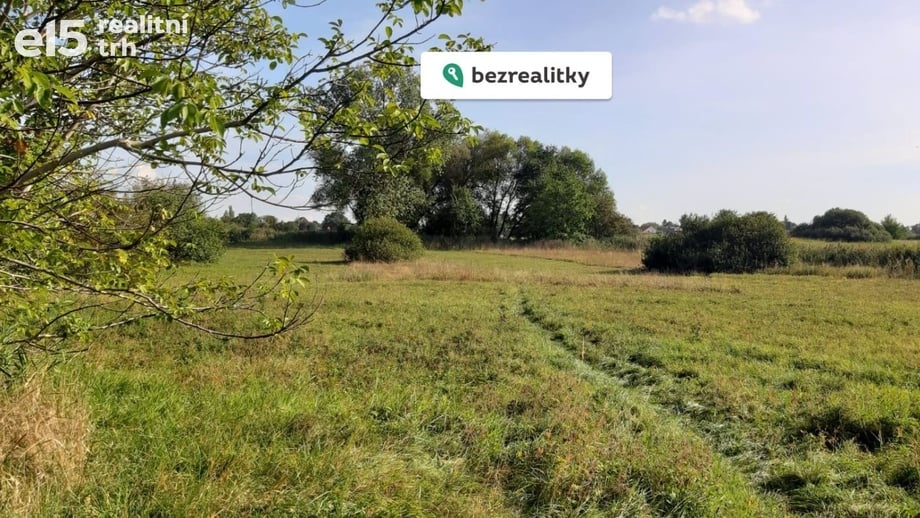 Prodej stavebního pozemku 829 m², Praha
