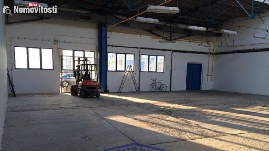 Pronájem skladu 317 m², České Budějovice 4