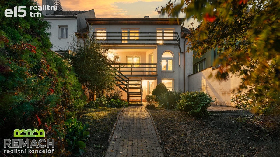 Prodej rodinného domu 220 m², Traplice