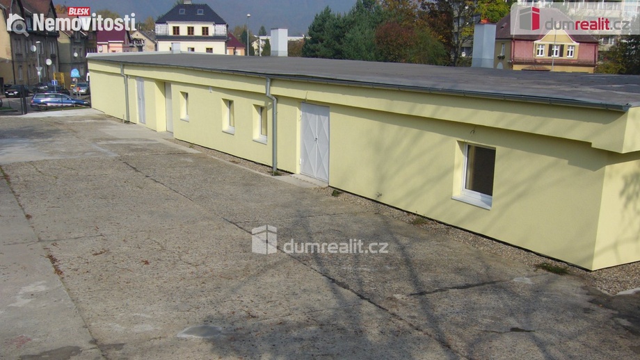 Pronájem obchodního prostoru 120 m², Děčín