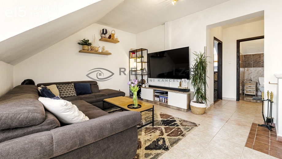 Prodej byty 4+1, 95 m² - Třeboň II