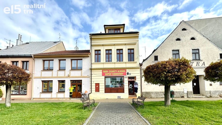 Pronájem obchodního prostoru 70 m², Bor