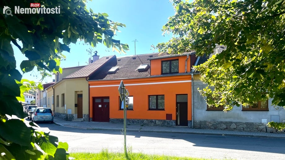 Prodej rodinného domu 180 m², Tachov