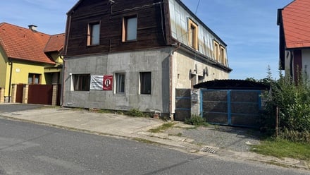 Prodej vícegeneračního domu 460 m², Dlouhý Újezd