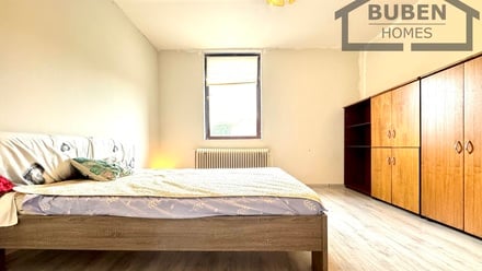 Prodej vícegeneračního domu 460 m², Dlouhý Újezd