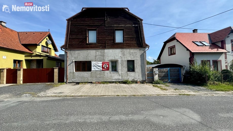 Prodej vícegeneračního domu 460 m², Dlouhý Újezd
