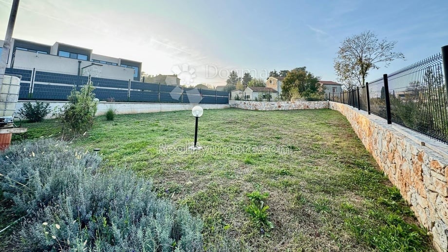 Prodej pozemky pro bydlení, 570 m² - Rovinjsko Selo