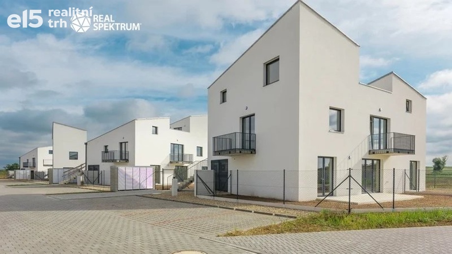 Prodej byty 2+kk, 54 m² - Pasohlávky