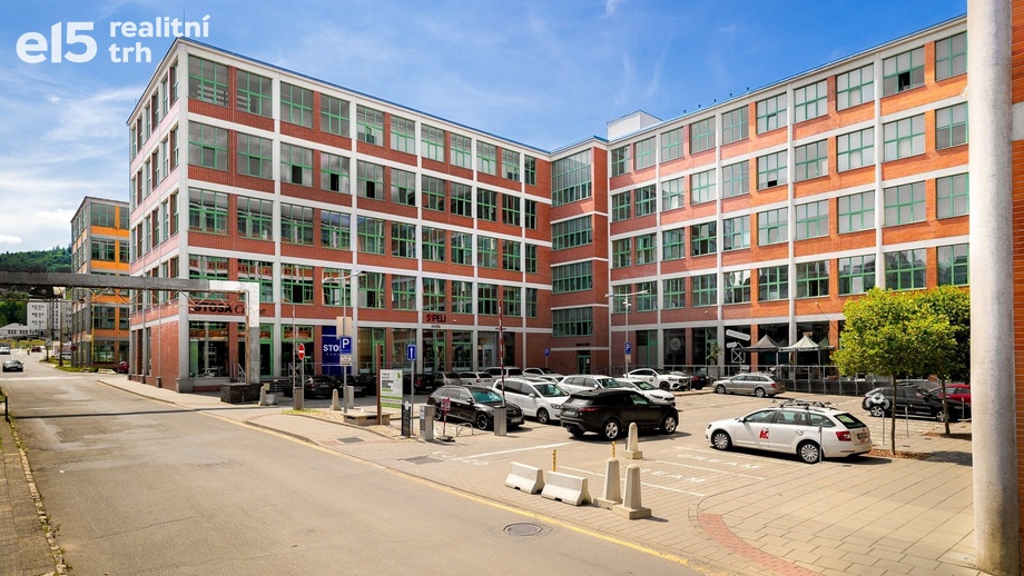 Pronájem kanceláře, 49 m² - Zlín