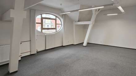 Pronájem kanceláře 29 m², Louny