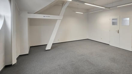 Pronájem kanceláře 29 m², Louny