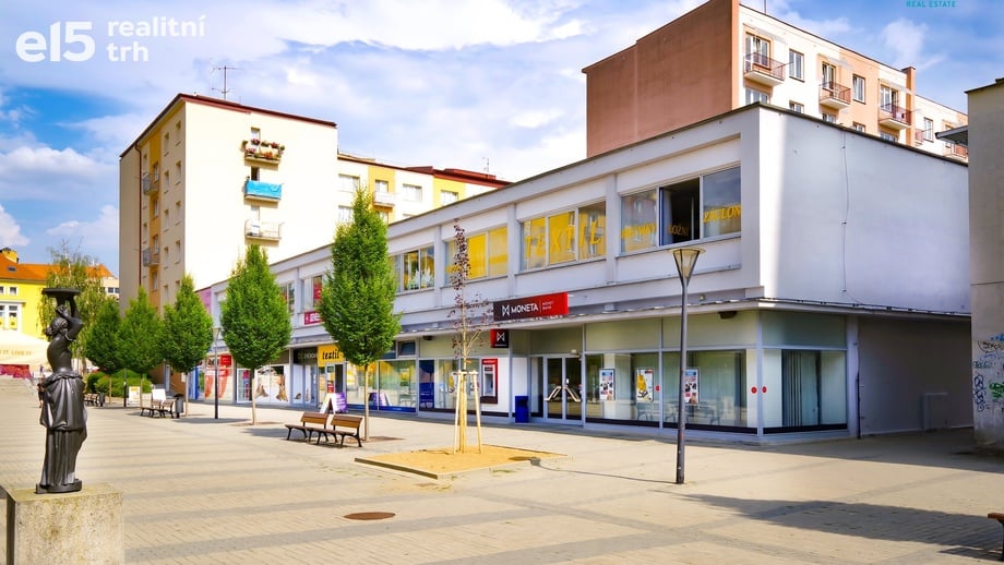 Pronájem obchodního prostoru 203 m², Blansko