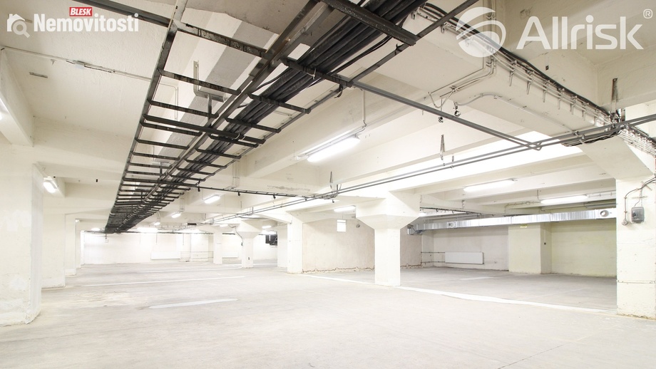 Pronájem skladu 1 150 m², Brno-jih
