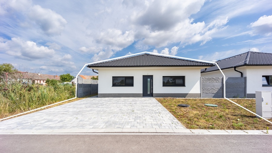 Prodej rodinné domy, 150 m² - Strachotice